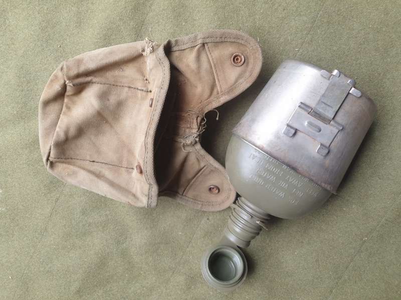 used SAP (contract) issue Borderwar era original 1lt canteen cover & std SADF type 1lt canteen & cup