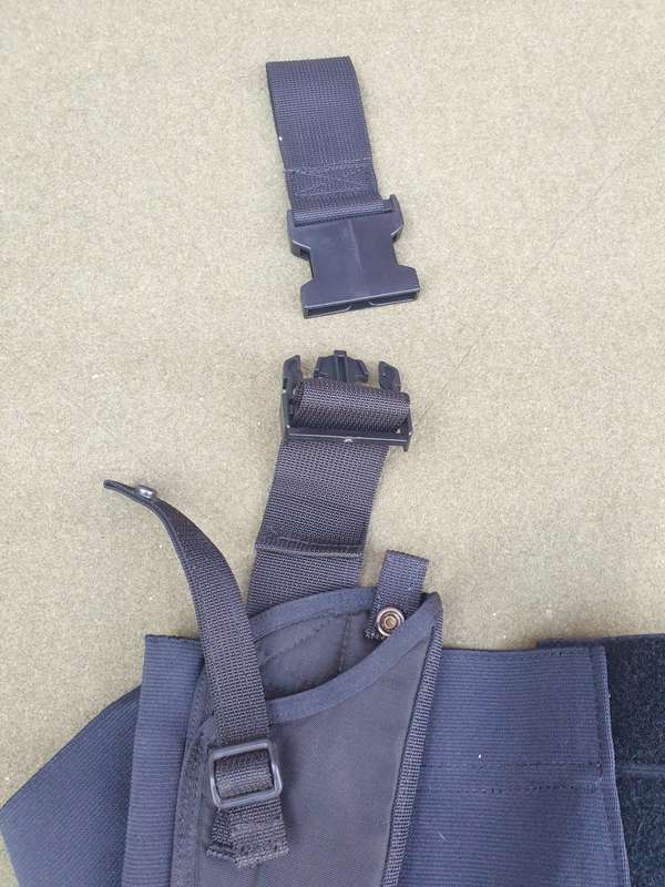 scarce used SADF era original SA SF Recce used/issue black nylon drop-leg thigh holster urban kit