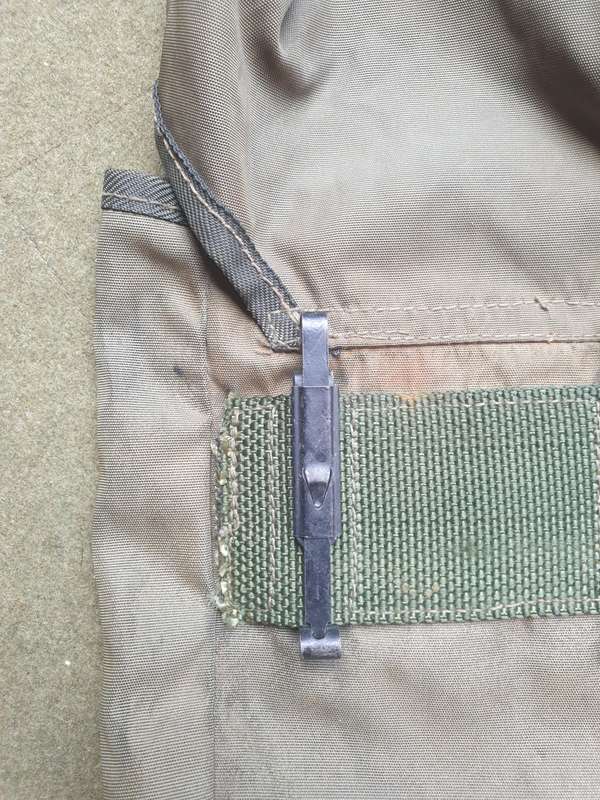 rare & original SWA/Angola Border war era patt 80 SADF issue Recce olive green nylon utility pouch