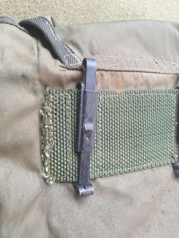 rare & original SWA/Angola Border war era patt 80 SADF issue Recce olive green nylon utility pouch