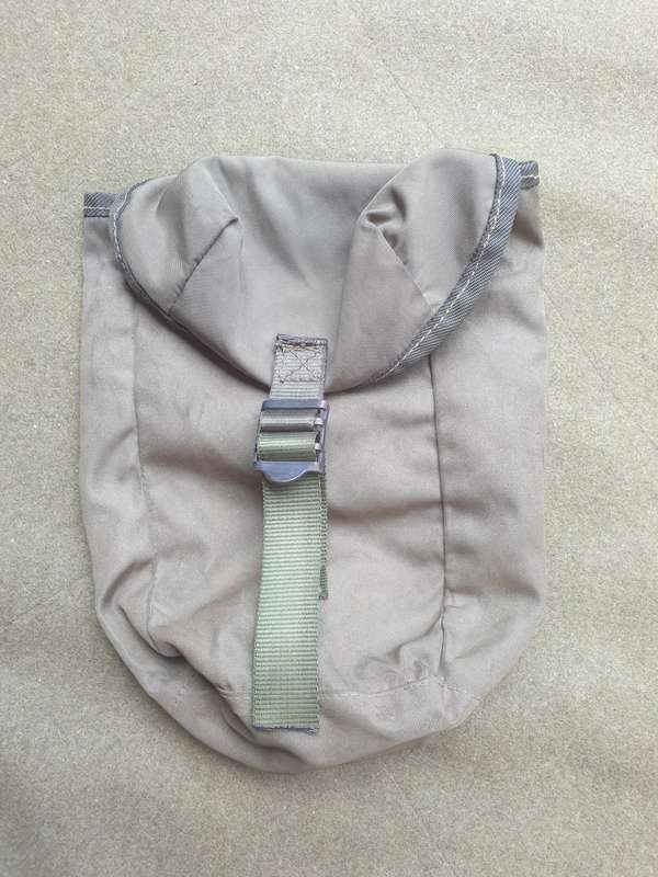 rare & original SWA/Angola Border war era patt 80 SADF issue Recce olive green nylon utility pouch