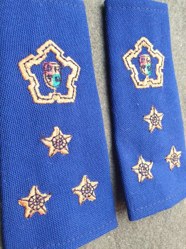 pair good clean used SAP era pre-1994 field-dress blue officers cloth ranks Brig stars & castle