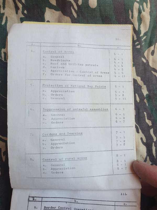 DTCS/ DTKS issue SWA/Angola borderwar period dd 77 A6 size pocket book Coy Cmdrs aide memoir - Eng