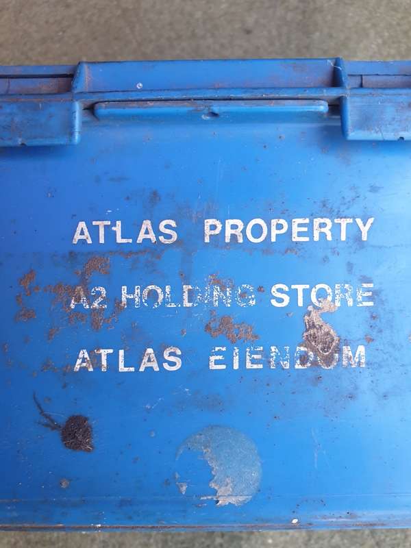 scarce & uncommon ATLAS aviation small plastic technical spares storage box blue with lid & markings