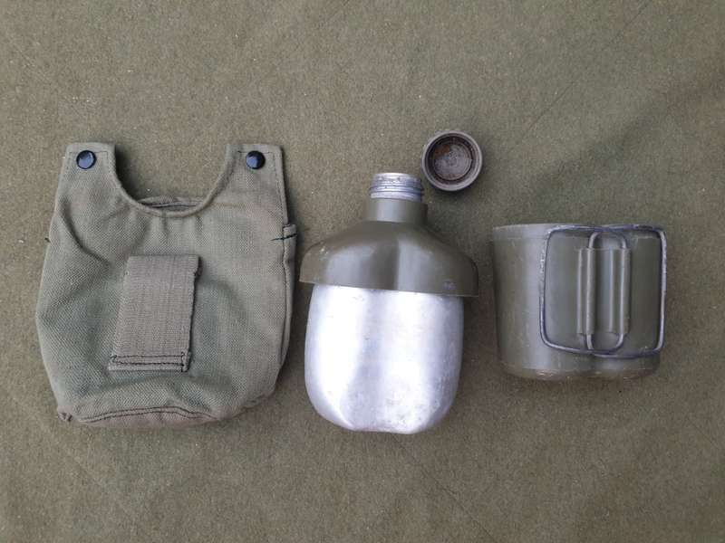 Original Rhodesian bushwar period patt 69 canvas carrier pouch & 1lt canteen good clean used (nr1)