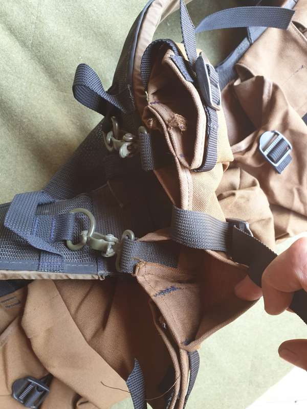 near mint orginal unused SWATF era issue nutria R1 mag type 1 patt 83 battle jacket removable panel