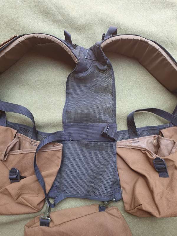 near mint orginal unused SWATF era issue nutria R1 mag type 1 patt 83 battle jacket removable panel