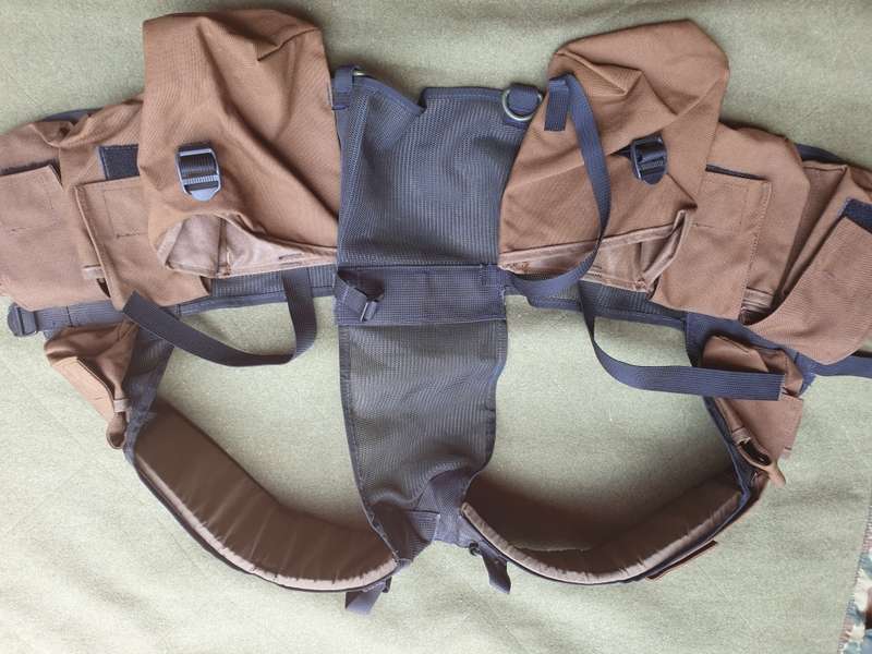 near mint orginal unused SWATF era issue nutria R1 mag type 1 patt 83 battle jacket removable panel