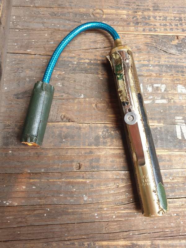 Made-in-the-USA FlexLite Recce SA SF used flex-head torch (AA batt) - ideal for navigation (working)