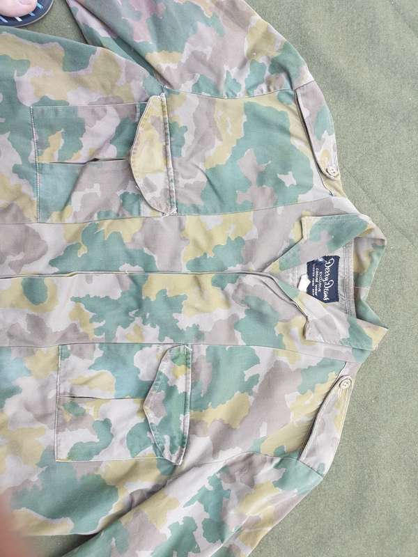 original & scarce 7 rarely seen original 1st type Hunter Group (commercial) camo jacket medium size