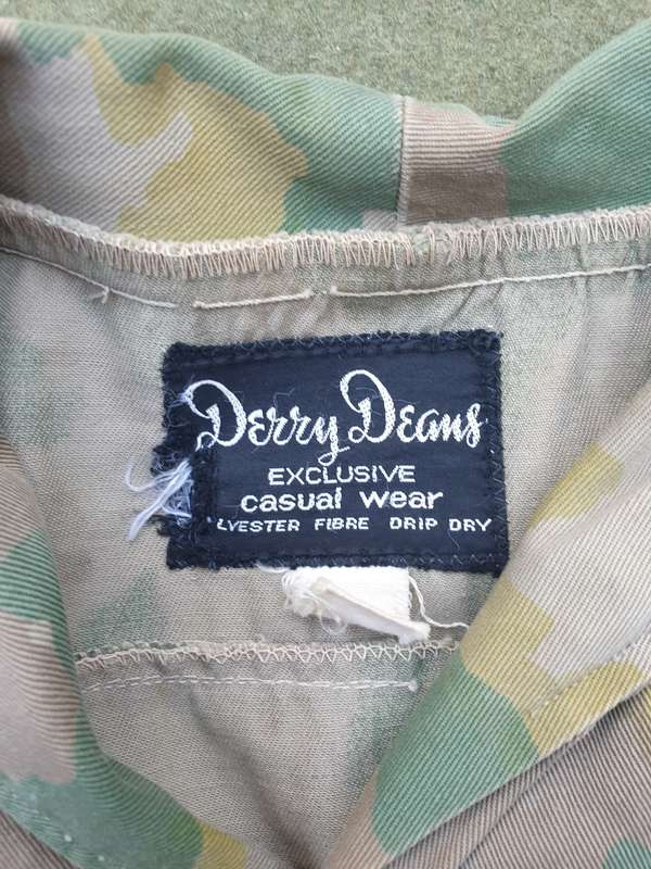 original & scarce 7 rarely seen original 1st type Hunter Group (commercial) camo jacket medium size