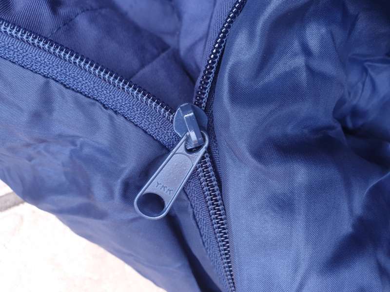 original locally made SAAF navy blue colour winter large sleeping bag new & unused clean condition