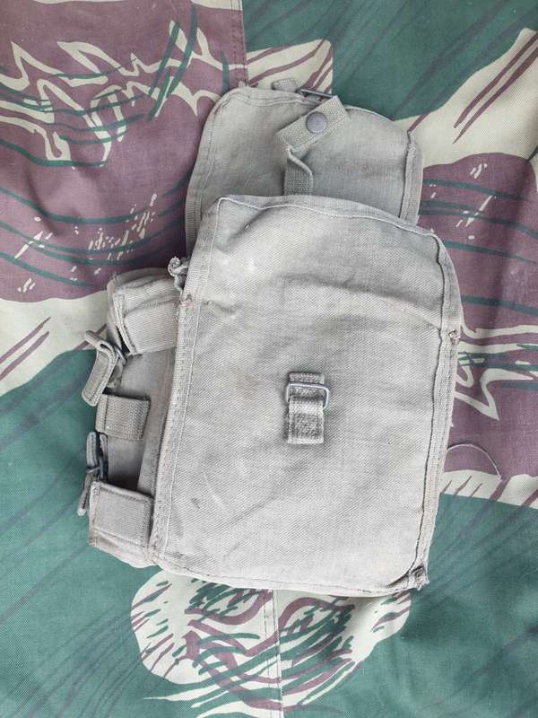 single (half/split) SADF era patt 61/64 kidney pouch as ideal stand-in gap-filler Rhod patt 69 piece