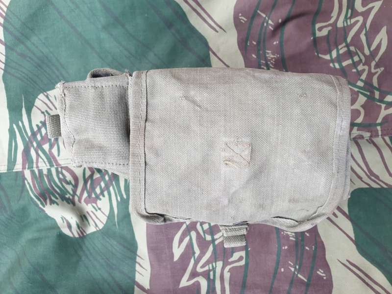 single (half/split) SADF era patt 61/64 kidney pouch as ideal stand-in gap-filler Rhod patt 69 piece