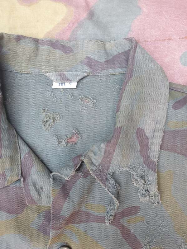 damaged ground cache dug (?) original Bulgaria supplied SWAPO PLAN used amoeba camo l/s shirt
