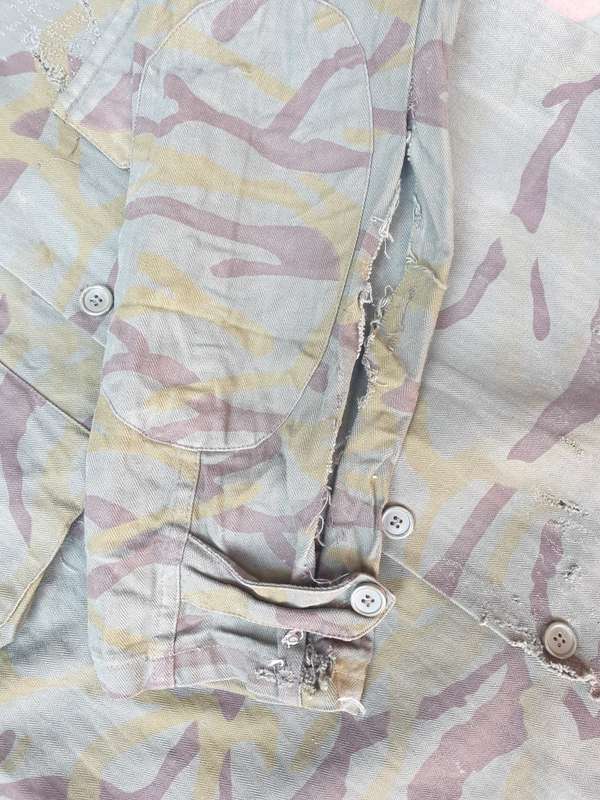 damaged ground cache dug (?) original Bulgaria supplied SWAPO PLAN used amoeba camo l/s shirt