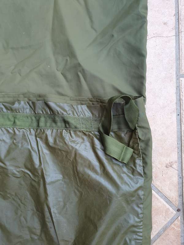original SWA/Angola RECCE used period multi-layer olive green para-silk nylon summer sleepng bag