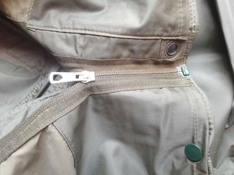 VERY scarce (virtually unkown) SAP COIN issue olive green rubberised canvas (with zip) shelter/ bivi