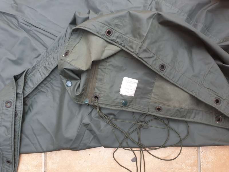 VERY scarce (virtually unkown) SAP COIN issue olive green rubberised canvas (with zip) shelter/ bivi