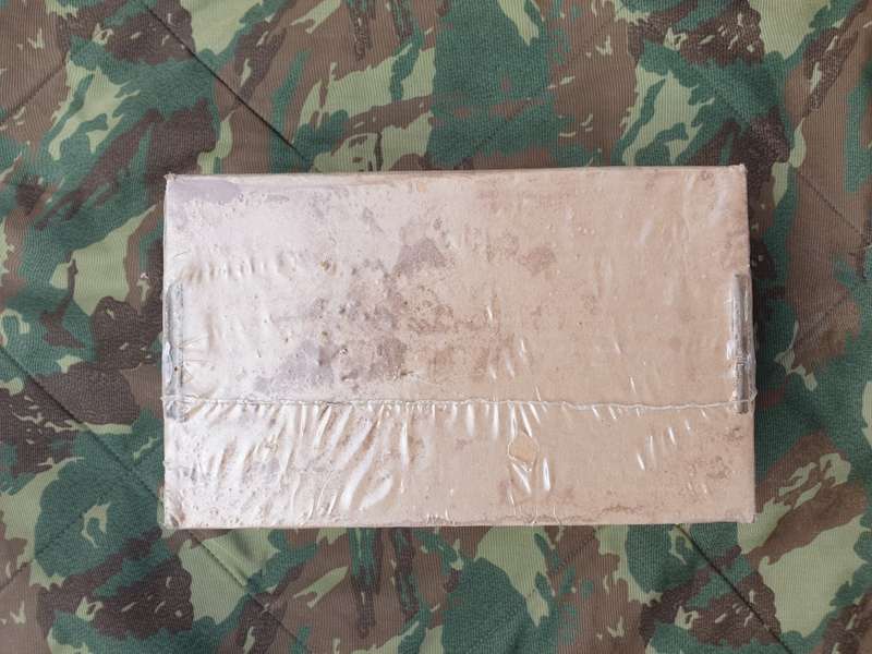 original & sealed unused SADF issue SWA/Angola bushwar era field ration pack dd August 1980