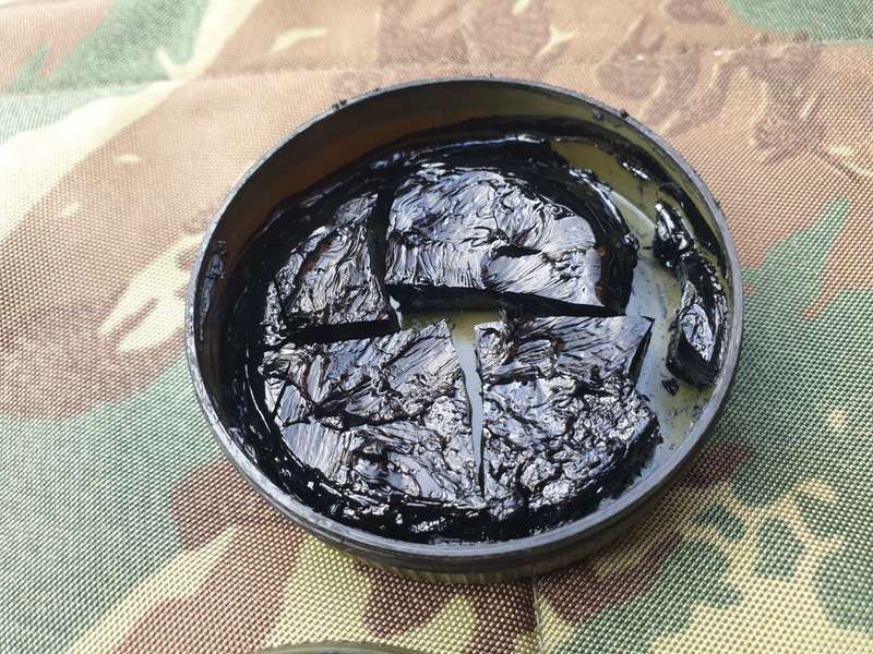 100% original as used SADF SA Army SWA/Angola era issue/used camo cream tub aka black-is-beautiful!