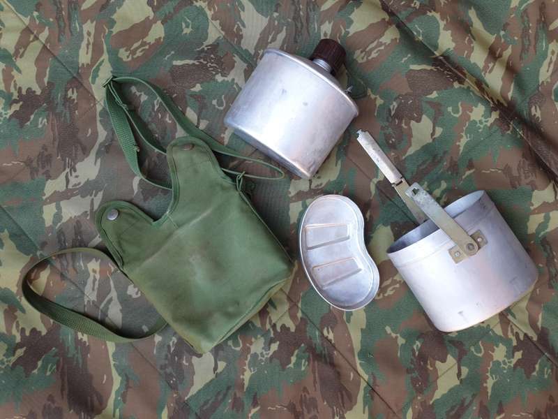 Complete original PLA Chinese CHICOM type 78 canteen & mess kit with cover in good complete used