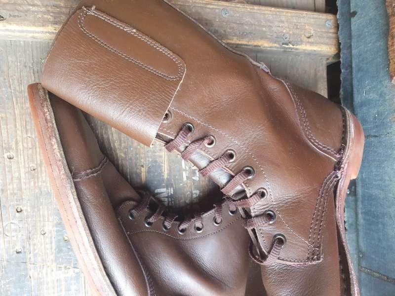 brown leather double buckle Rhodesian type/style combat boots size 8/9 UK in good used condition