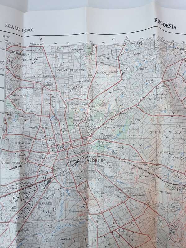 Original Rhodesian bushwar period issue SALISBURY 1: 50 000 topo map - folded & clean field used