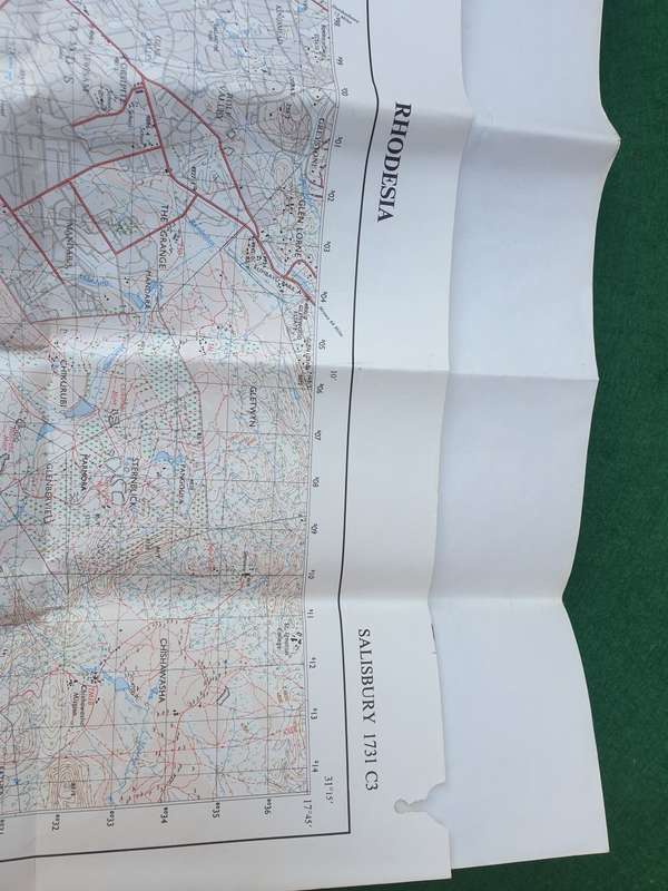 Original Rhodesian bushwar period issue SALISBURY 1: 50 000 topo map - folded & clean field used