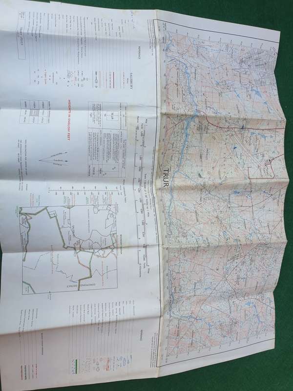 Original Rhodesian bushwar period issue SALISBURY 1: 50 000 topo map - folded & clean field used