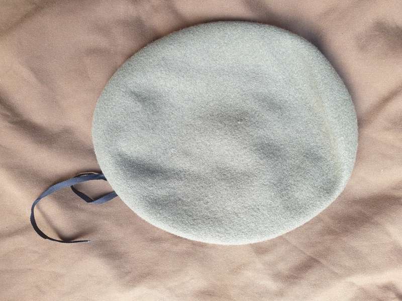 suspected SWAPOL KOEVOET beret size 58/59 light olive with genuine leather trm - not a SWATF beret