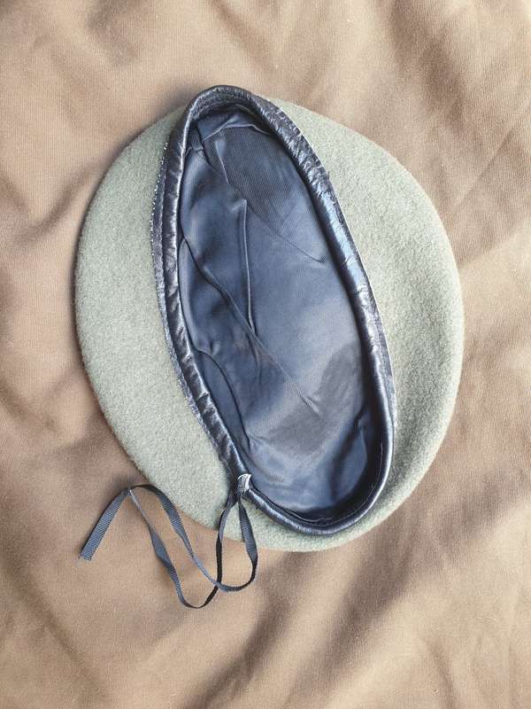 suspected SWAPOL KOEVOET beret size 58/59 light olive with genuine leather trm - not a SWATF beret