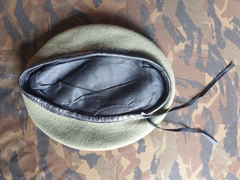suspected SWAPOL KOEVOET beret size 58/59 light olive with genuine leather trm - not a SWATF beret