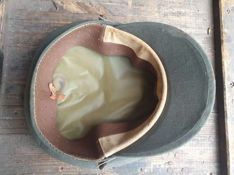 rare SWATF senior officers peak cap - SWA/Angola bushwar era - size 58cm - peak not cracked