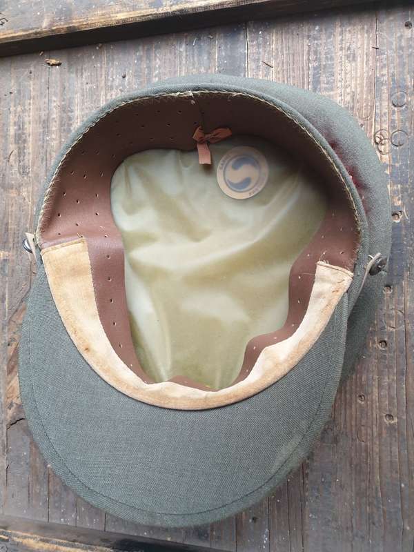 rare SWATF senior officers peak cap - SWA/Angola bushwar era - size 58cm - peak not cracked