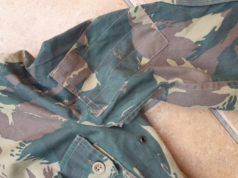 Original ex-homelands Bantustan Transkei TDF lizard camo bush-jacket (Rhod style) Med size as new