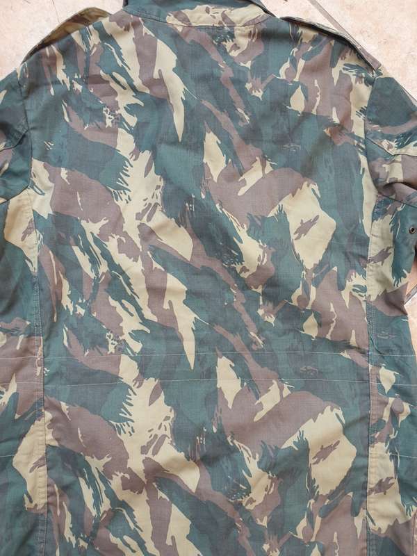 Original ex-homelands Bantustan Transkei TDF lizard camo bush-jacket (Rhod style) Med size as new