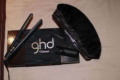 ***HAIR STRAIGHTENER!!!EXCELLENT CONDITION!!!AS NEW!!!FREE SHIPPING!!!