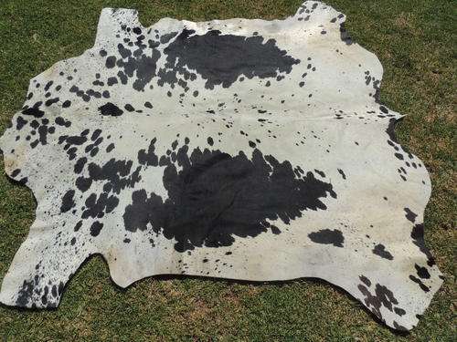 Nguni Hide 16 - Black & White