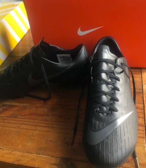 Nike Mercurial Vapour 12 Pro - Soccer/football Boots
