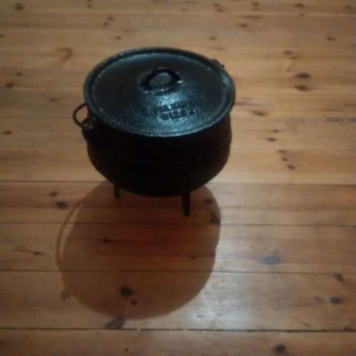 Falkirk 3 Leg Potjie Size 2
