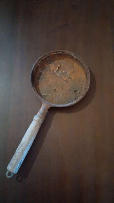 Cast Iron Skillet Decor Piece