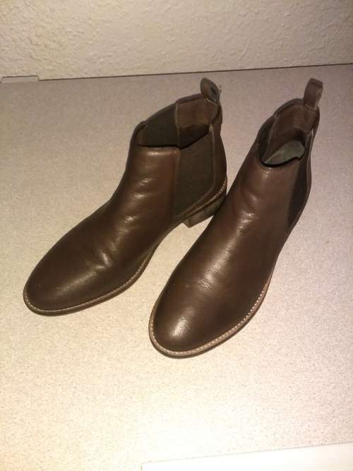 Size 7 Brown Leather Woolworths Chelsea Boots