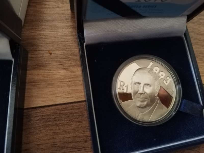 Joblot Silver Coins most beautiful Natura meerkat, de Klerk, Mandela