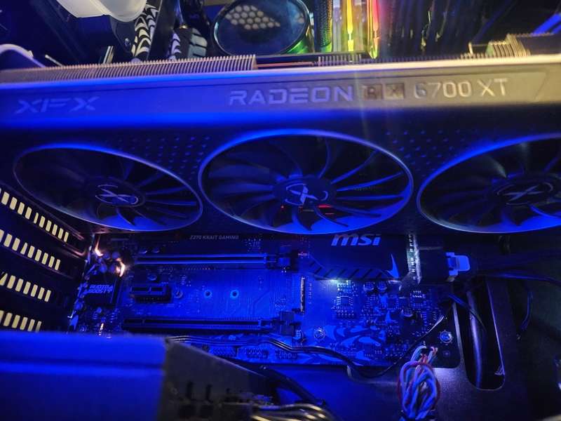 XFX AMD Radeon RX 6700 XT 12GB