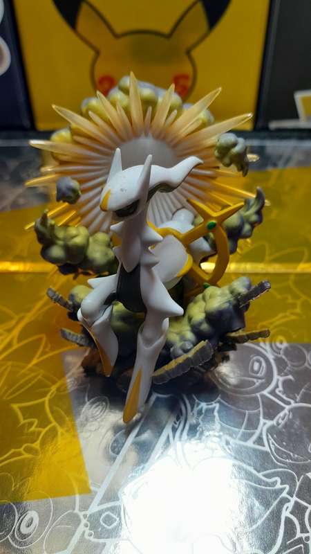 Pokemon Arceus Statue
