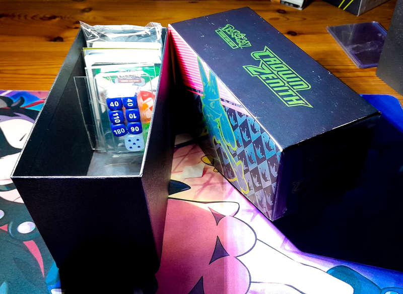Pokemon TCG box Bundle