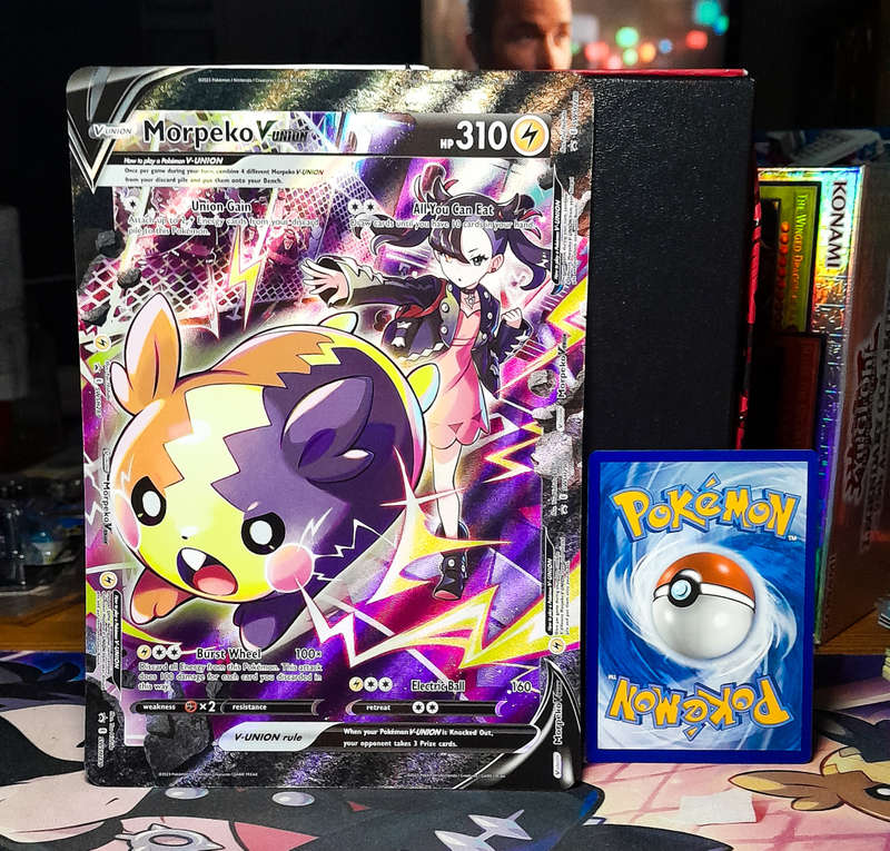 Pokemon Card - Morpeko V-Union - JUMBO card