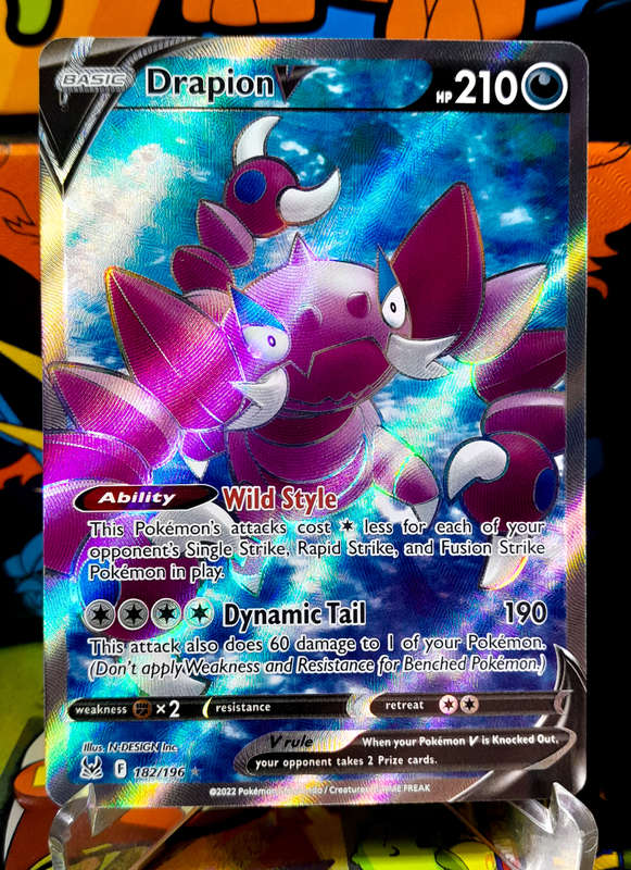 Pokemon Card - Drapion V - Textured Full Art 182/196 - Lost Origins