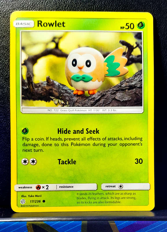 Pokemon Cards - Rowlet 17/236 - Trainer - Sun & Moon, Cosmic Eclipse